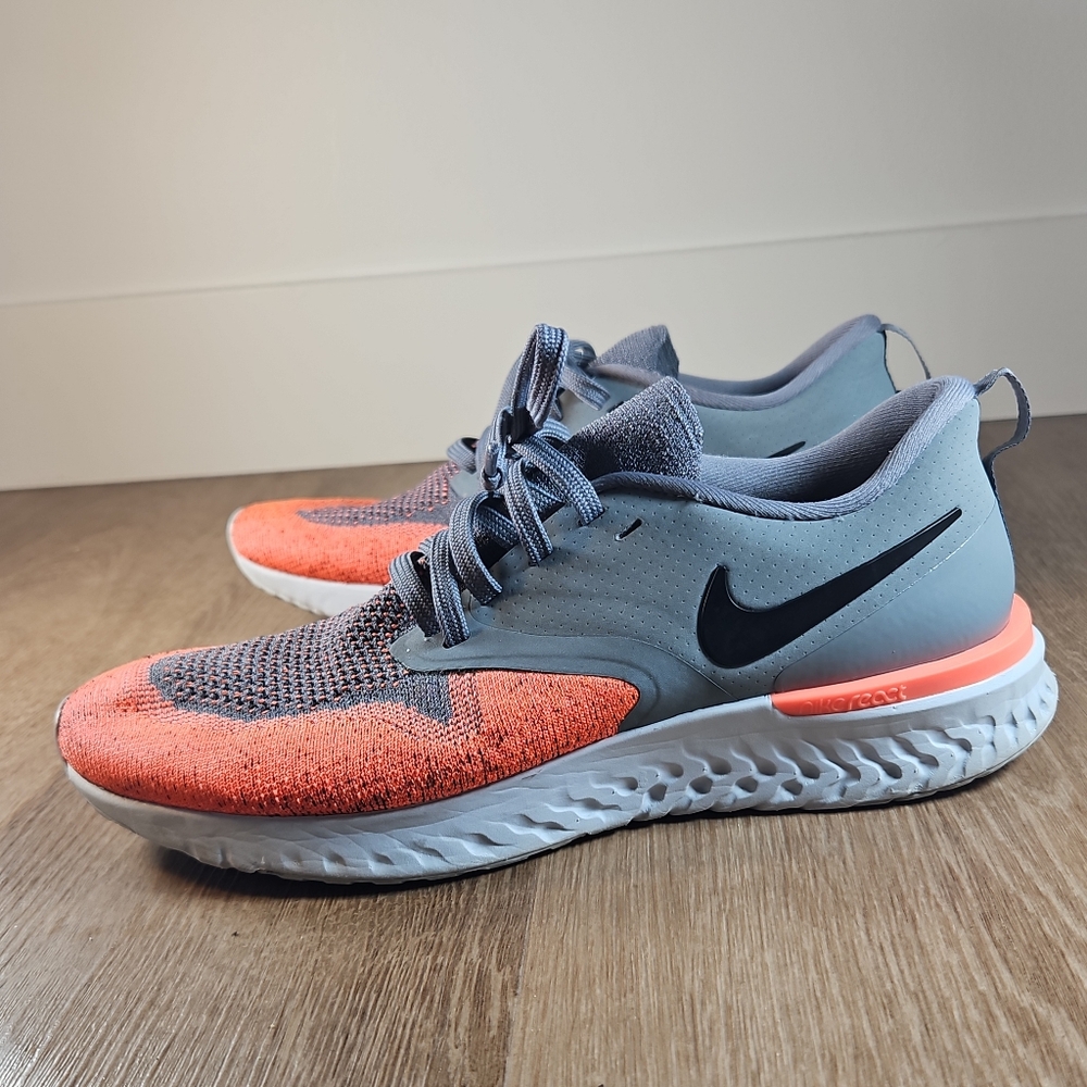 Nike Odyssey React 2 Women's 8 AH1016-004 Grey/ Orange
